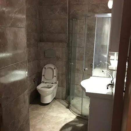 Quiet Cozy Close To Metro/subway