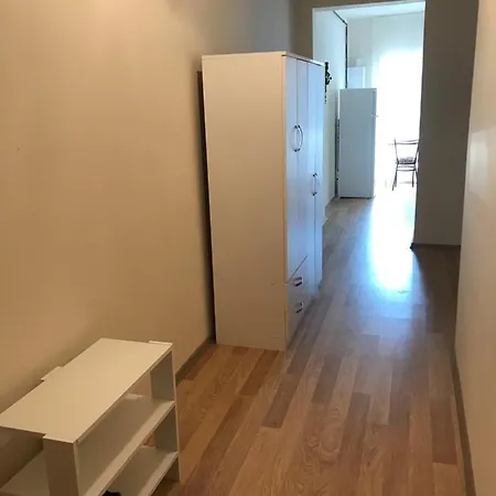 Quiet Cozy Close To Metro/subway Διαμέρισμα *