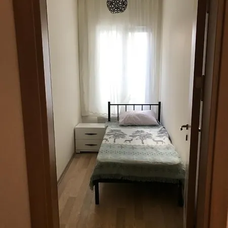 Διαμέρισμα Quiet Cozy Close To Metro/subway *