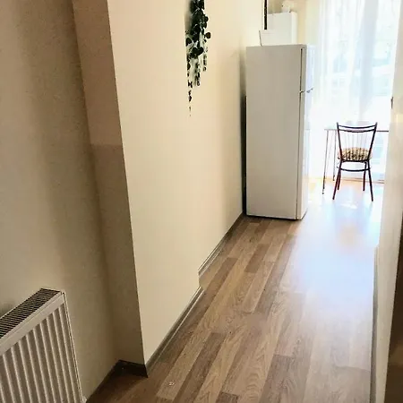 Διαμέρισμα Quiet Cozy Close To Metro/subway *